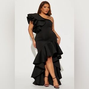 Pre-Loved Elegant One-Shoulder Ruffle Black Dress